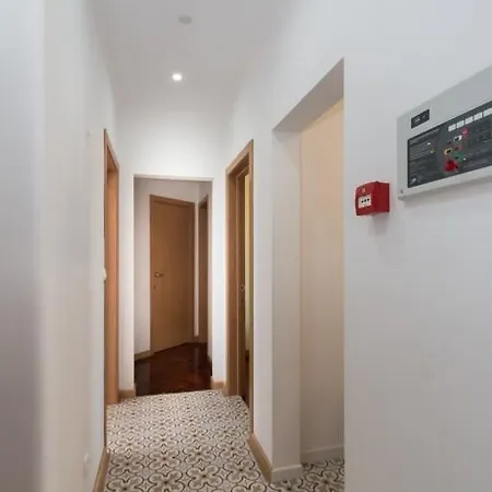 Santos Balcony *